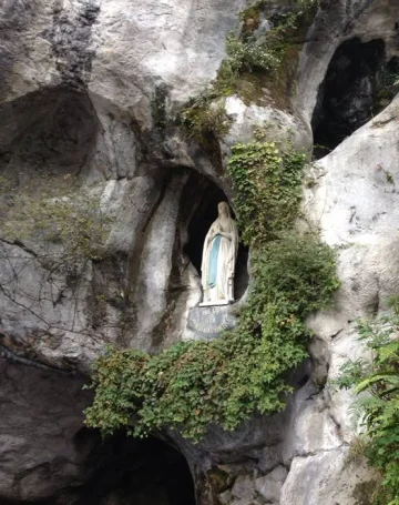 tierra sagrada