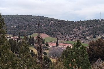 Vistas del monasterio desde el Via Crucis
