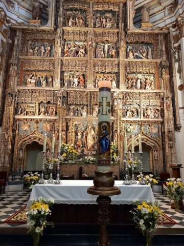 Retablo monasterio El Paular scaled