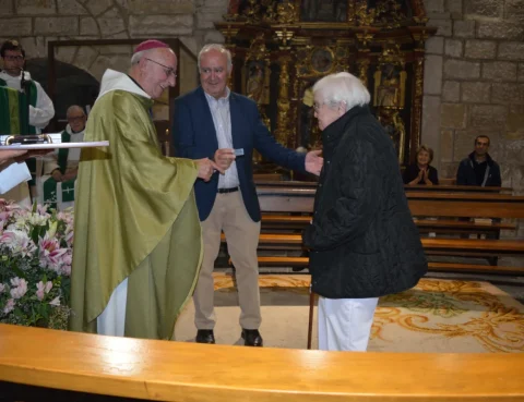 Cruz de Buenafuente para Josefina Fuentes